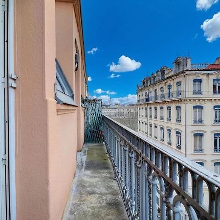 Chaponnay - Superb T2 Apartment - Lyon 3Rd ภายนอก รูปภาพ